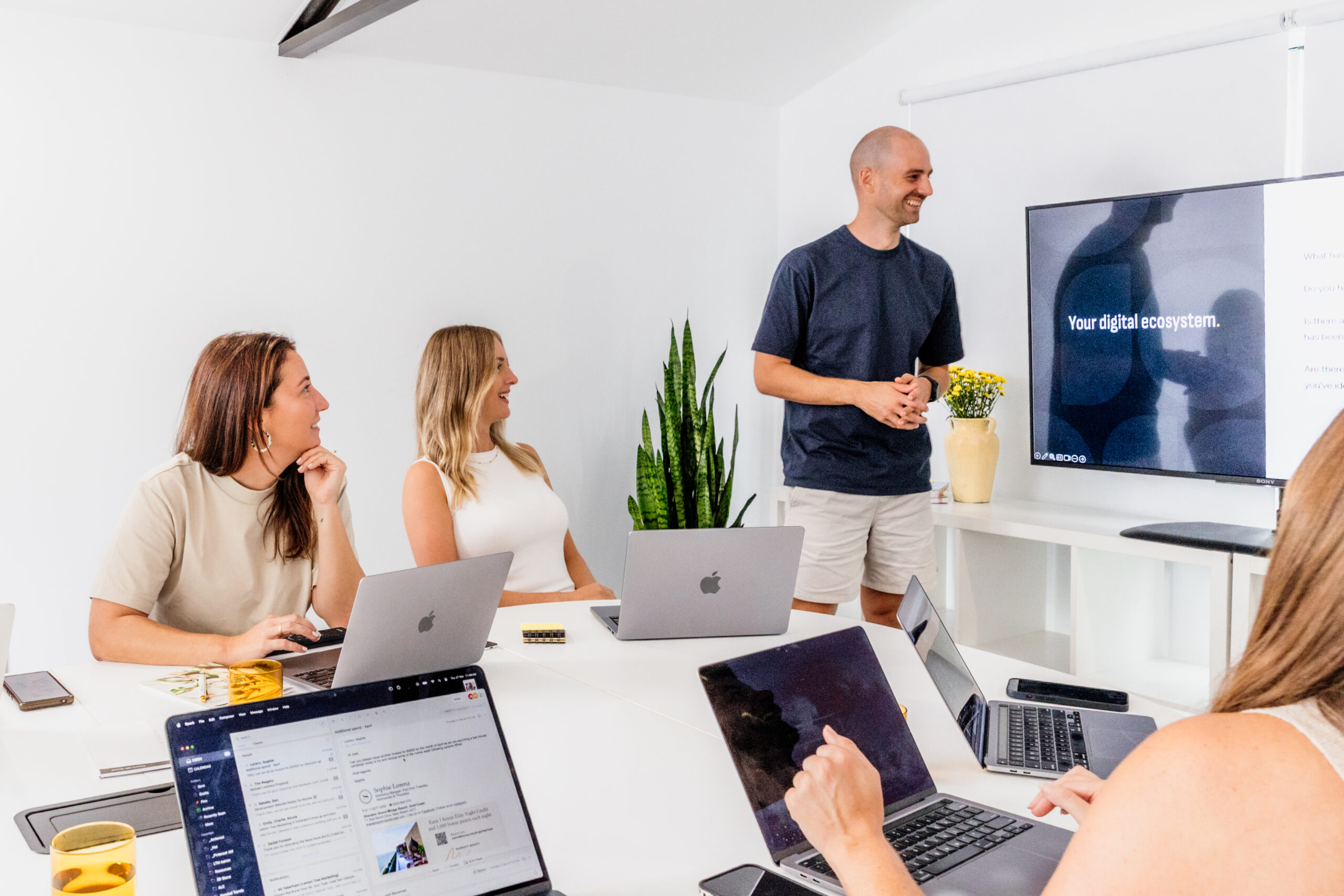 google ads agency team meeting for digital marketing strategy